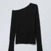 Myra Seamless Longsleeve Top – Black