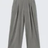Nate Baggy Fit Pleated Suit Trousers – Pinstriped Light Grey