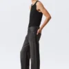 Nebula Mid Rise Loose Barrel Unisex Jeans – Chelsea Black – Black