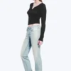 Neptune Low Rise Slim Straight Leg Jeans – Broken Blue – Light Blue