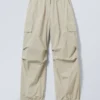 Nila Parachute Trousers – Dusty Mole