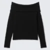 Off-Shoulder Knitted Sweater – Black