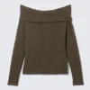 Off-Shoulder Knitted Sweater – Dark Brown