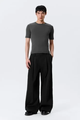 Otis Baggy Pleated Twill Chinos – Black