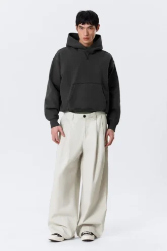 Otis Baggy Pleated Twill Chinos – Light Beige