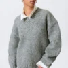 Oversized Knitted V-Neck Sweater – Grey Melange