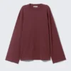 Oversized Long Sleeve T-Shirt – Burgundy