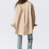 Oversized Long-Sleeved Shirt – Striped Beige