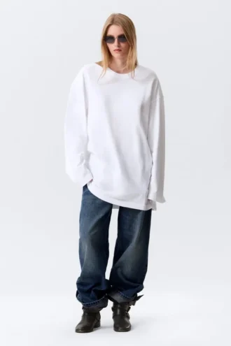 Oversized Long-Sleeved T-Shirt Dress – White