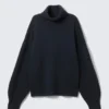 Oversized Wool Turtleneck Sweater – Dark Navy Blue
