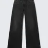 Paz Mid Rise Wide Jeans – Paloma Black – Black