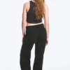 Paz Mid Rise Wide Jeans – Tuned Black – Black