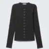 Pierced Long-Sleeved Top – Black