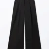 Pleated High Waist Wide Leg Suiting Trousers – Black
