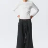 Pleated Loose Baggy Jeans – Emerald Rinse – Dark Blue