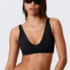 Plunge Pull-On Bikini Top – Black