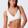 Plunge Pull-On Bikini Top – White