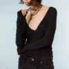 Plunging V-Neck Long-Sleeved Top – Black