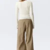 Plunging V-Neck Long-Sleeved Top – White
