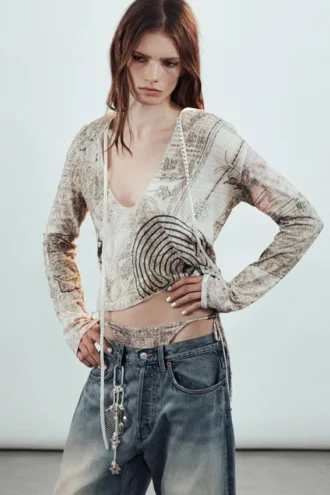 Printed Hooded Stud Top – Dusty Mole