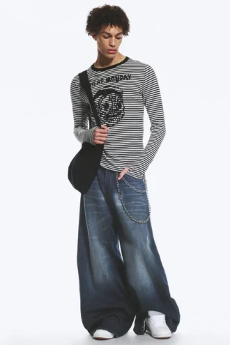 rad super regular waist loose wide jeans star blue cheap monday gb 1 330x495 - Rad Super Regular Waist Loose Wide Jeans - Star Blue | Cheap Monday Gb