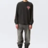 Relaxed Graphic Long-Sleeved T-Shirt – Washed Grey – Red Print