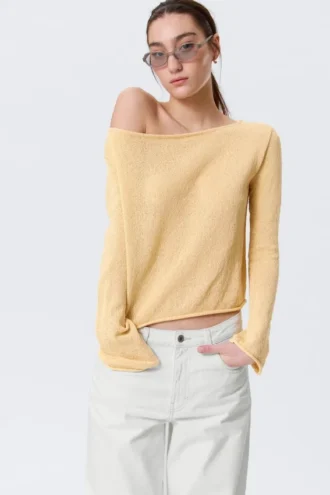 Relaxed Knitted Boat-Neck Sweater – Light Yellow