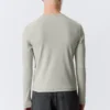 Ribbed Long-Sleeved T-Shirt – Grey