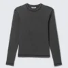 Ribbed Long-Sleeved T-Shirt – Washed Black
