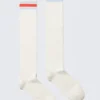 Ribbed Varsity High Knee Socks – Off-White – Red & Blue Stripe