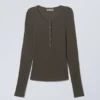 Sheer Rib Long Sleeve Henley Top – Dark Brown