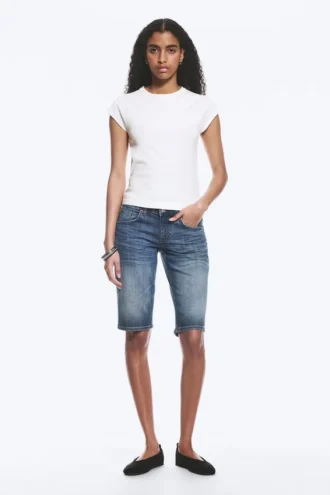 Short-Sleeved Raglan T-Shirt – Off-White
