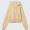 Short Zip Hoodie – Washed Light Beige