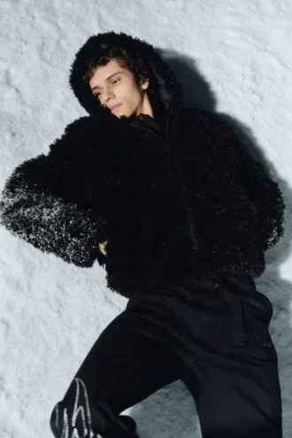 Shrunken Faux Fur Hooded Jacket – Black