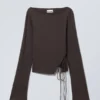 Side Tie Top – Dark Brown