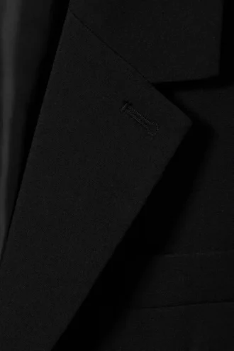 Single-Breasted Relaxed Tailored Blazer – Black