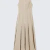 Sleeveless Linen-Blend Panelled Maxi Dress – Light Beige