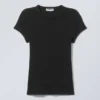 Slim Fit Ribbed Cotton T-Shirt – Black