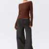 Slim Knitted Boat-Neck Sweater – Rusty Brown