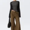 Slim Knitted Raglan-Sleeved Sweater – Black & Grey
