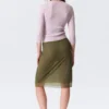 Slim Knitted V-Neck Sweater – Light Pink