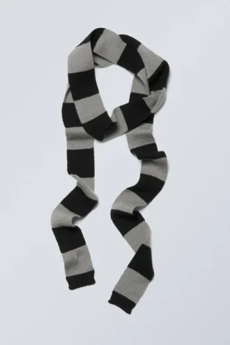 Slim Scarf – Black & Grey Stripes