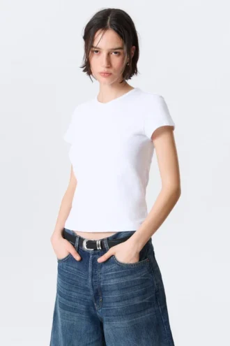 Slim Short-Sleeved V-Neck T-Shirt – White