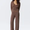 Soft Low Rise Loose Wide Leg Trousers – Washed Mole