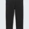 Soft Mid Rise Capri Leggings – Black