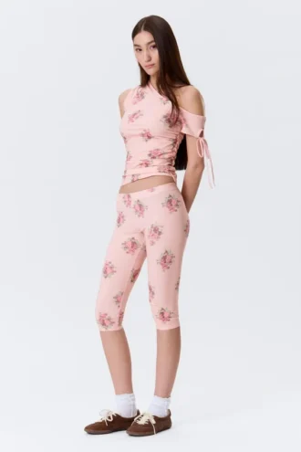 Soft Mid Rise Capri Leggings – Light Pink – Floral