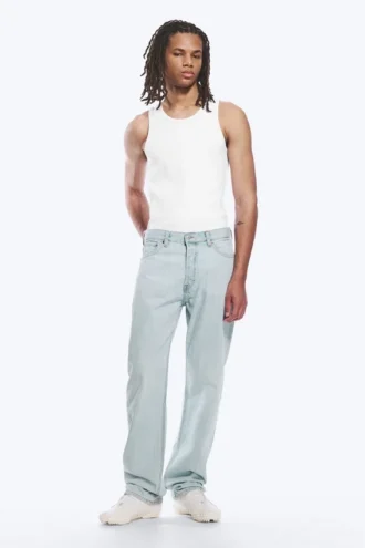 Space Mid Rise Relaxed Straight Jeans – Ghost Blue – Light Blue
