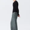 Sphere Low Rise Loose Straight Jeans – Blue One – Dark Blue