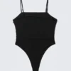 Square Neck Fitted Body – Black