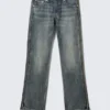 Straight Leg Zip Jeans – Mid Blue – Medium Blue